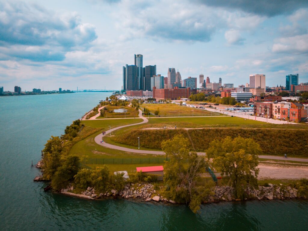 7 Weekend Getaway Destinations From Detroit Around The Country