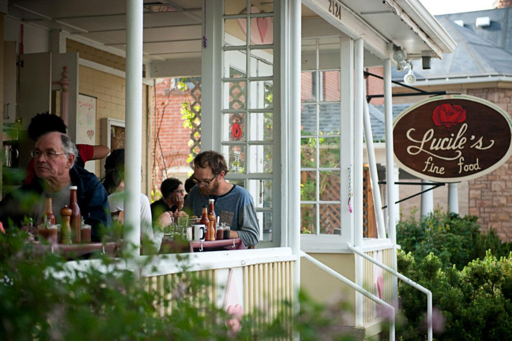 Where Culture Meets Cuisine: The Growing Appeal of Flavor Trails for Experience-Driven Travelers
